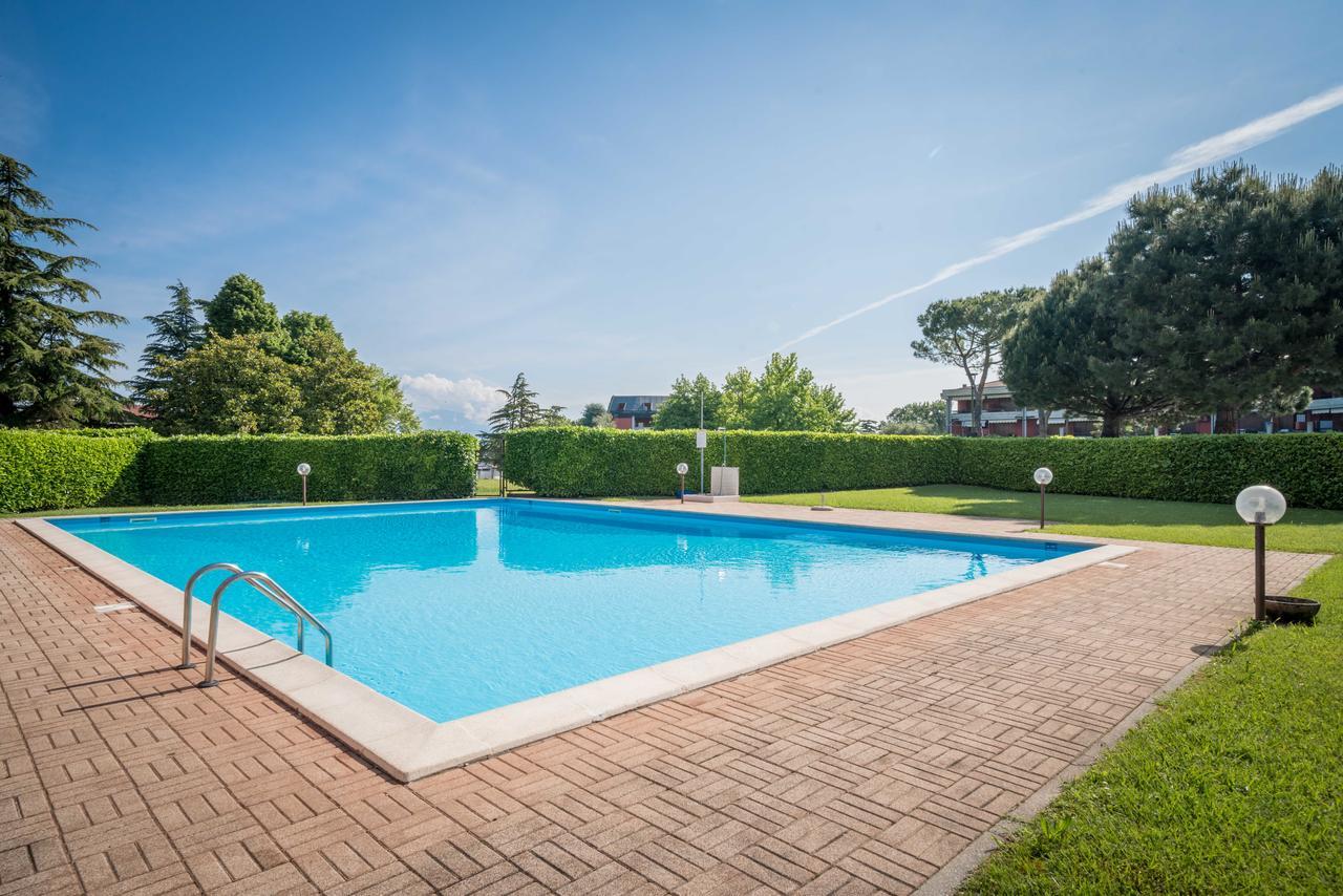Bright Desenzano - Caravelle Pool Apartment Desenzano del Garda